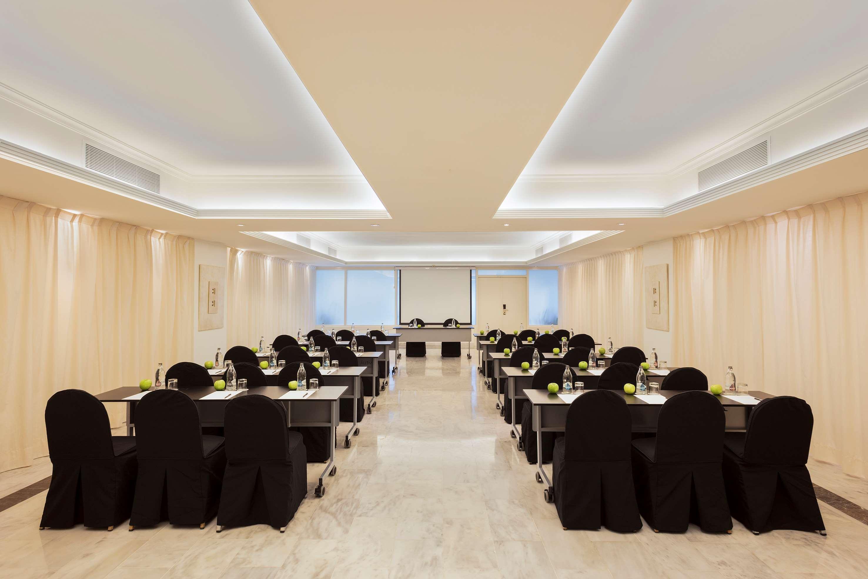 Hotel Me Marbella Exteriér fotografie Meeting room